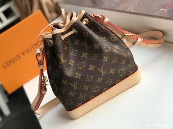 Aaa replica ru LOUIS NOE BB VUITTON 0601